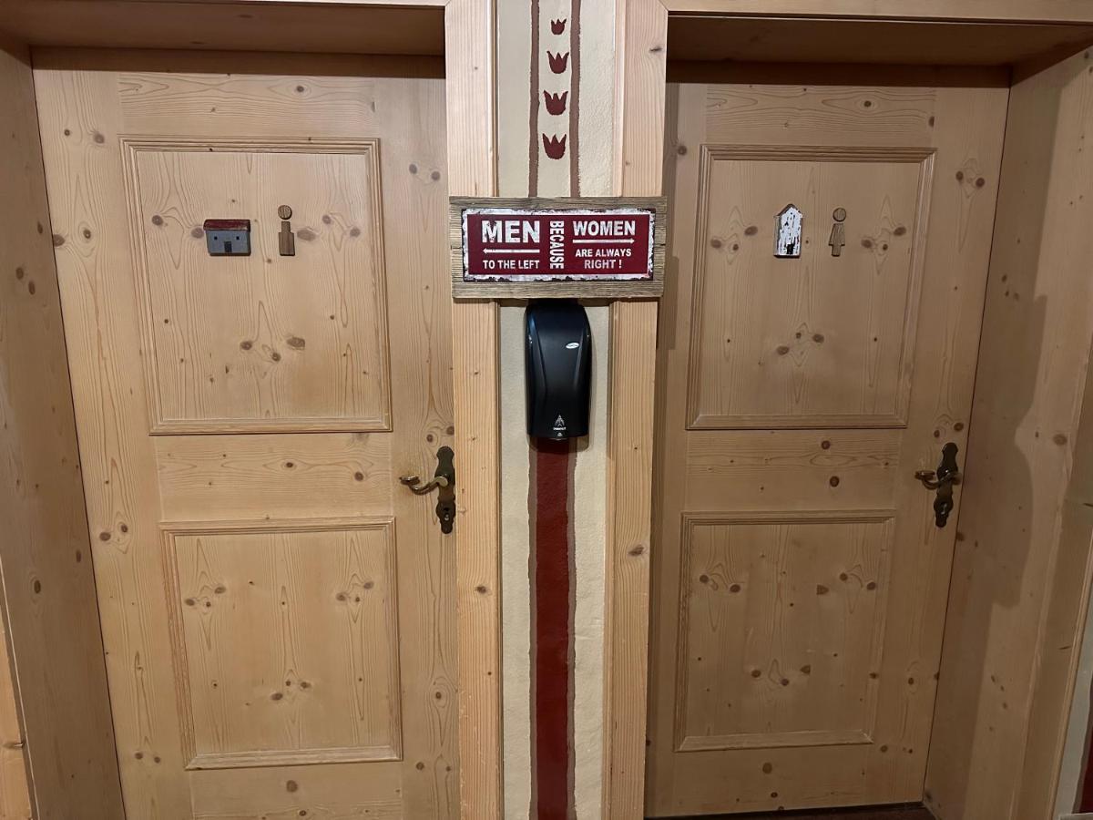 Hotel Ehrwalderhof Екстер'єр фото